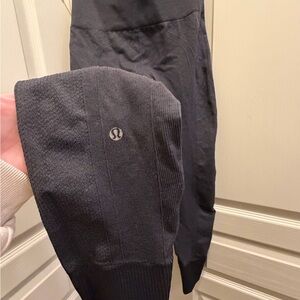 Lululemon Dark Gray Leggings